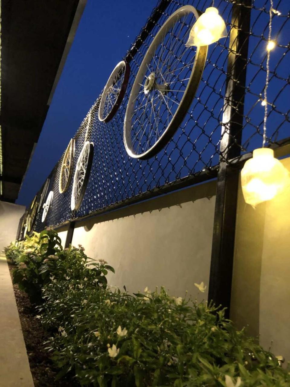 Mustika Gajah Mada Hotel Jakarta Exterior photo